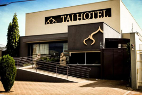 Отель Taj Hotel  Três Lagoas